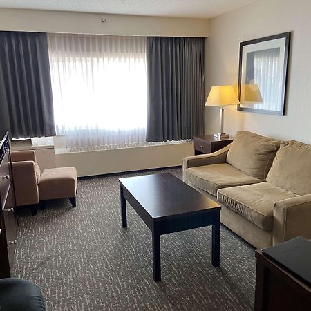 Best Western Cedar Park Inn Edmonton Zewnętrze zdjęcie