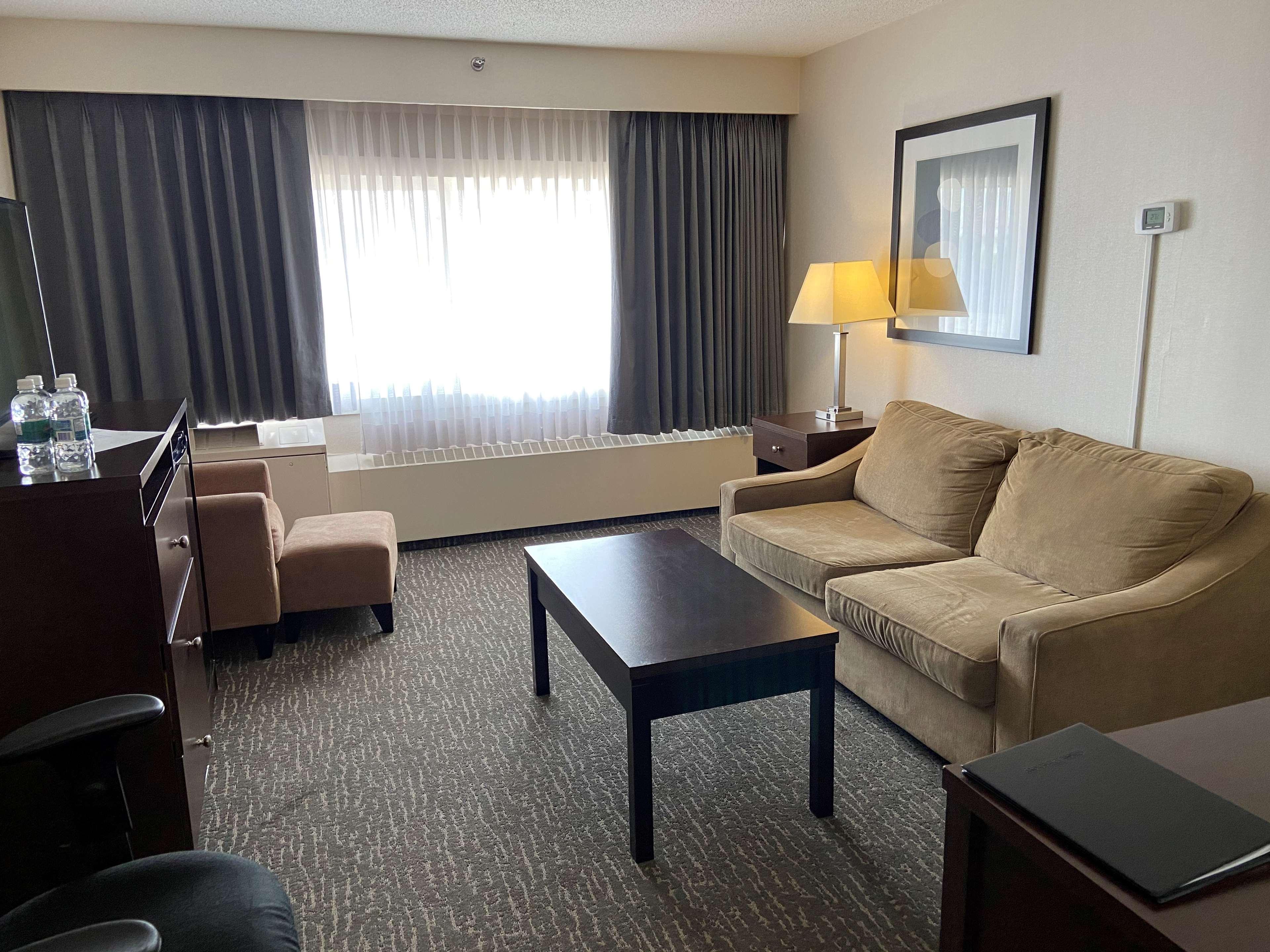 Best Western Cedar Park Inn Edmonton Zewnętrze zdjęcie