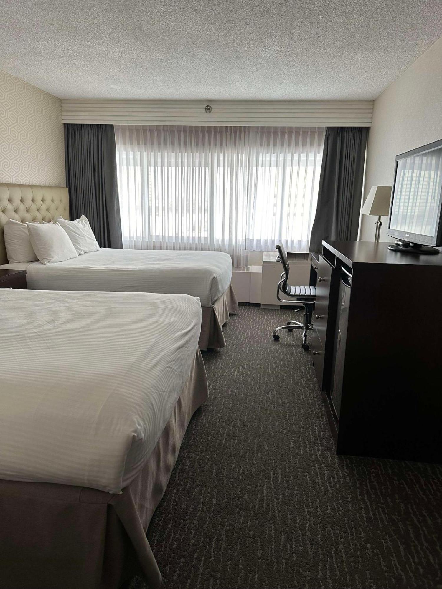 Best Western Cedar Park Inn Edmonton Zewnętrze zdjęcie