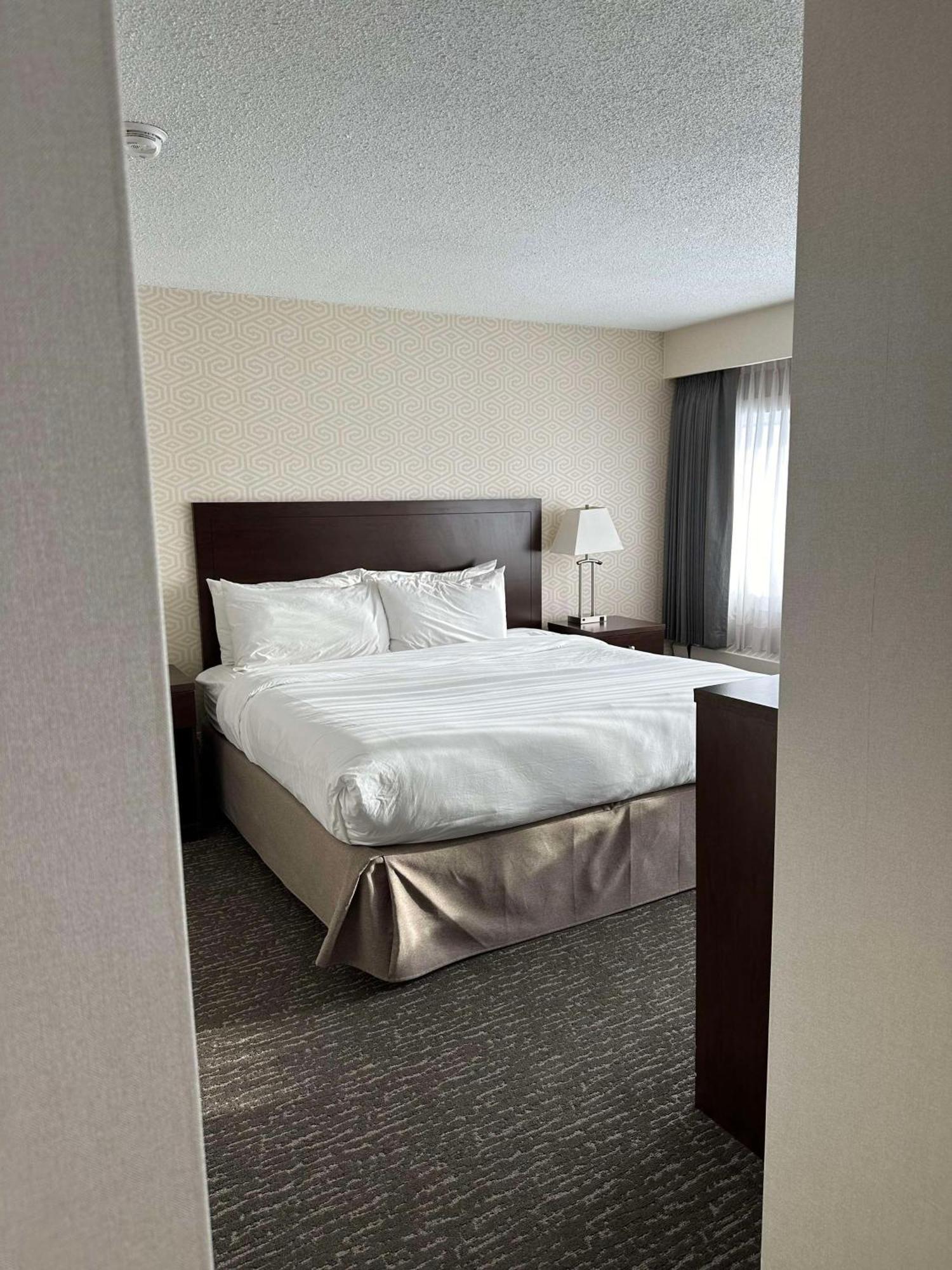 Best Western Cedar Park Inn Edmonton Zewnętrze zdjęcie