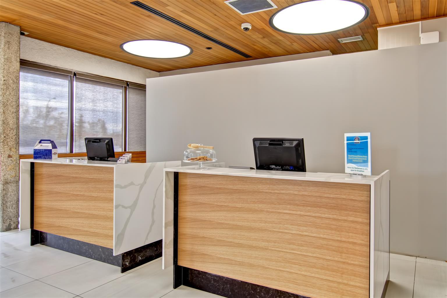 Best Western Cedar Park Inn Edmonton Zewnętrze zdjęcie
