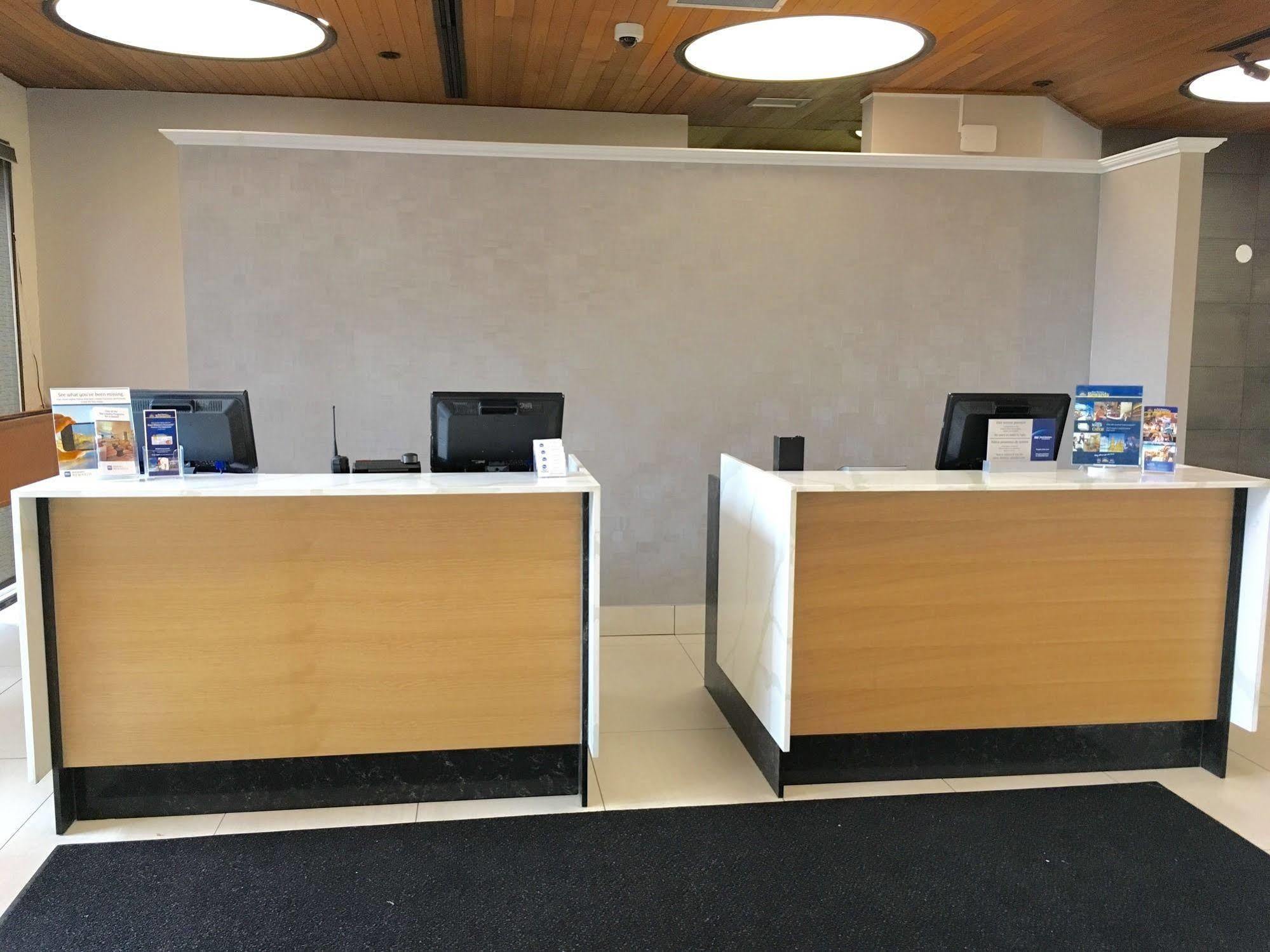 Best Western Cedar Park Inn Edmonton Zewnętrze zdjęcie